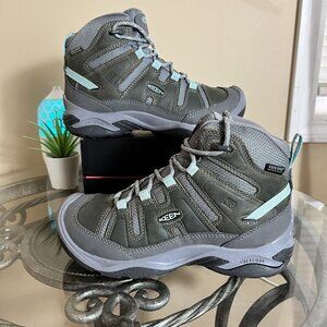 KEEN Circadia Mid Hiking Boots Waterproof Grey Leather Trail Outdoor Womens Sz 6